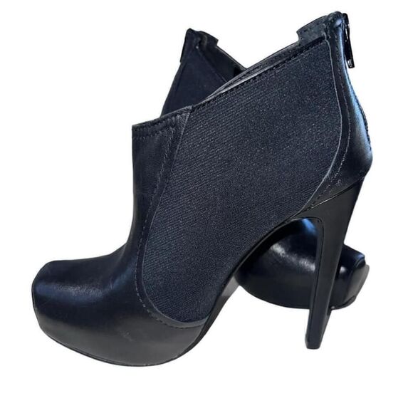 Women's Jessica Simpson Livia Black Leather and Fabric Booties Size 5.5 - Picture 2 of 7